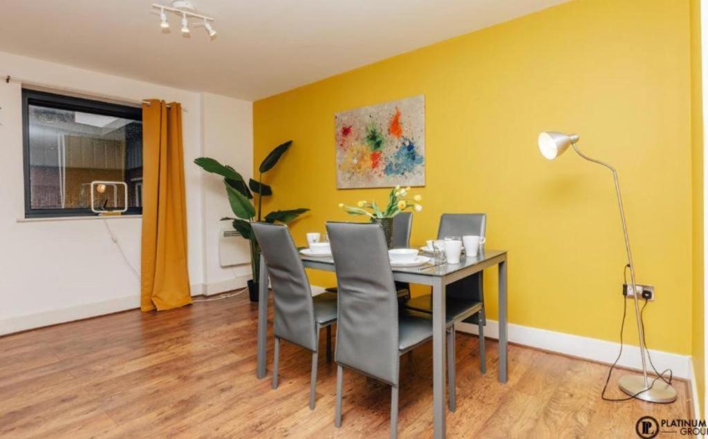 Sl Luxury 2 Bed Broad St Home Birmingham Exteriér fotografie